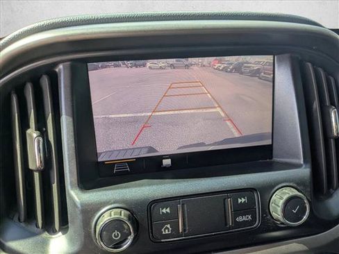 Used 2019 Chevrolet Colorado Z71 AWD/4WD image 13