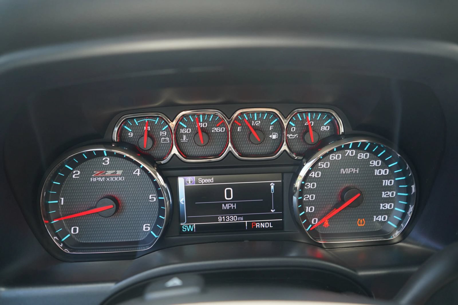 Used 2018 Chevrolet Silverado 1500 LT w/ All Star Edition AWD/4WD image 10