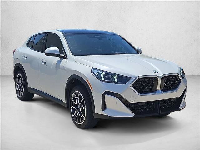 Used 2026 BMW X2 xDrive28i w/ Technology Package AWD/4WD image 5