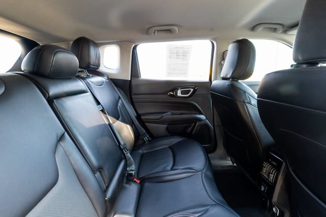 Used 2022 Jeep Compass Limited AWD/4WD image 21