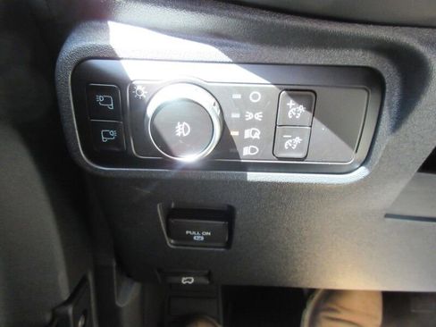 New 2025 Ford Bronco Badlands image 33