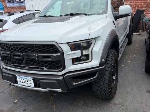 Used 2017 Ford F150 Raptor w/ Equipment Group 802A Luxury AWD/4WD image 2