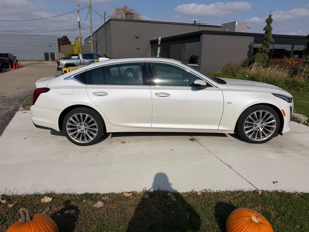 Used 2020 Cadillac CT5 Premium Luxury AWD/4WD image 4