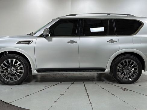 Used 2023 Nissan Armada Platinum w/ Cargo Package image 8