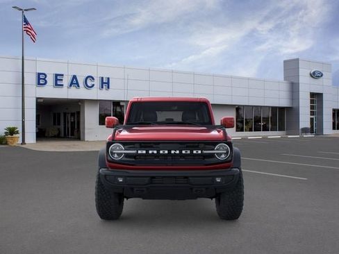 New 2026 Ford Bronco Outer Banks w/ Sasquatch Package AWD/4WD image 6
