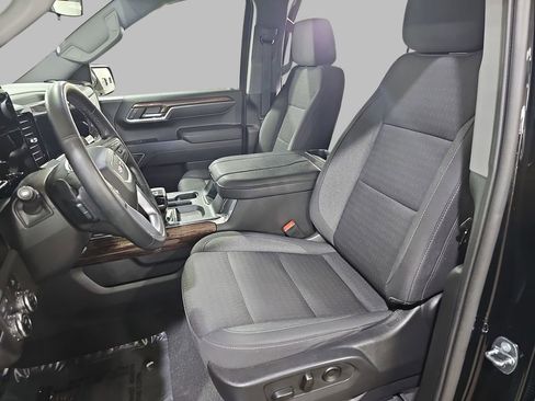Used 2023 GMC Sierra 1500 Elevation image 18
