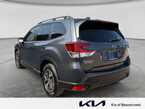 Used 2024 Subaru Forester Premium AWD/4WD image 7