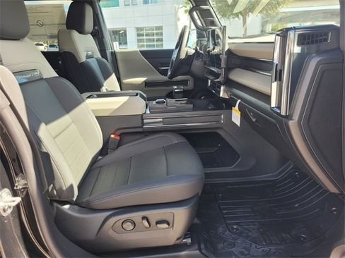 New 2026 GMC Hummer EV SUV image 15