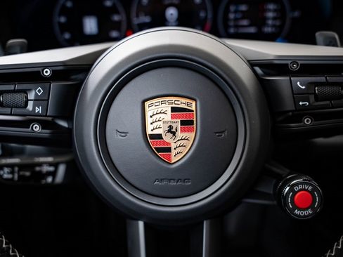 Certified 2025 Porsche 911 Carrera 4 GTS image 31