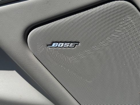 Used 2005 GMC Yukon SLT w/ SLT Preferred Equipment Group RWD image 26