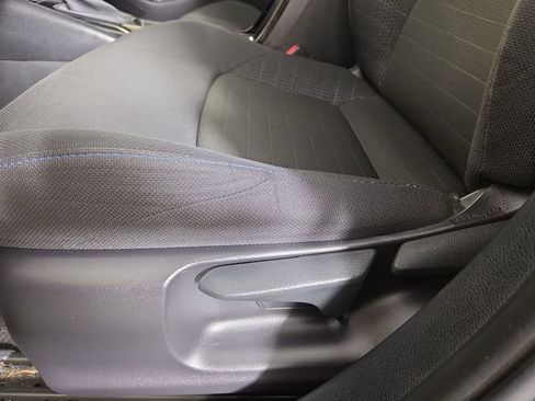Used 2020 Toyota Corolla SE FWD image 29
