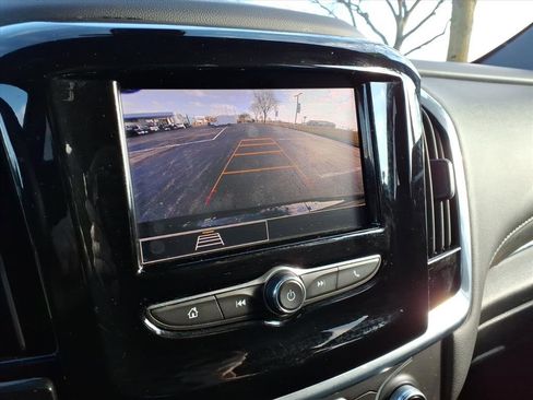 Certified 2023 Chevrolet Traverse LT image 10