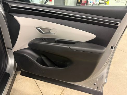 Used 2023 Hyundai Tucson SEL AWD/4WD image 28