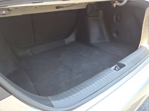 Certified 2023 Honda Accord EX image 24