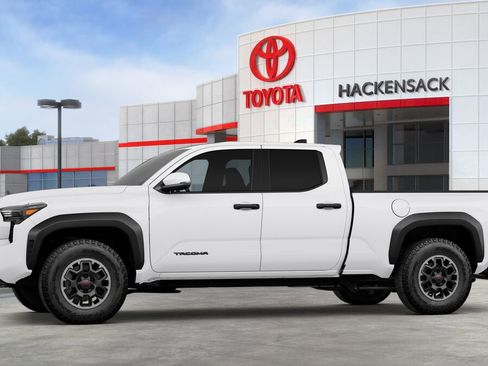 New 2025 Toyota Tacoma TRD Off-Road image 3