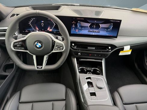 New 2026 BMW 330i Sedan w/ M Sport Package RWD image 24