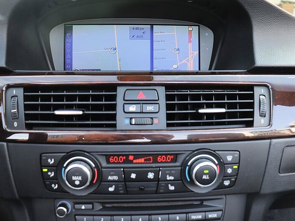 Used 2011 BMW 328i Convertible RWD image 17