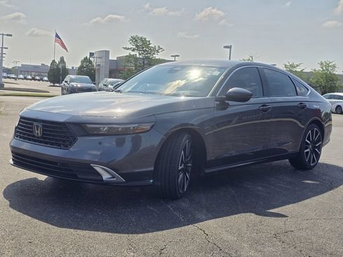 Used 2024 Honda Accord Touring image 15