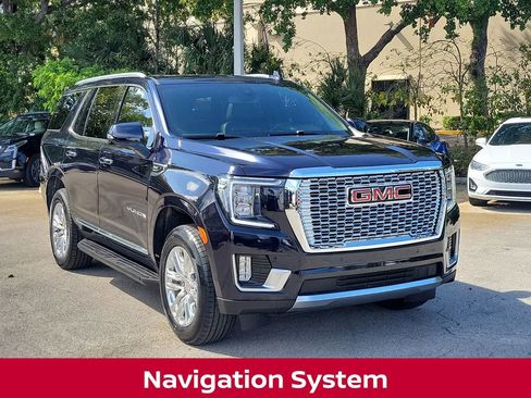 Used 2021 GMC Yukon SLT w/ SLT Premium Package RWD image 9