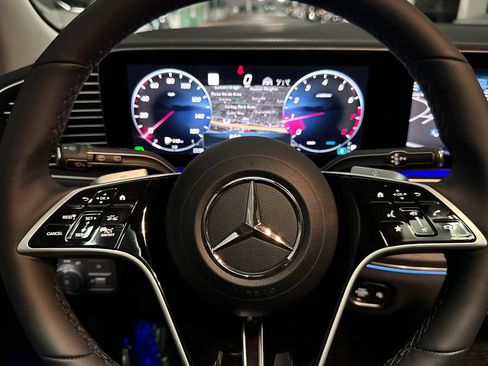 New 2026 Mercedes-Benz GLE 580 4MATIC image 14