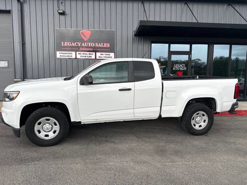 Used 2016 Chevrolet Colorado W/T RWD image 2
