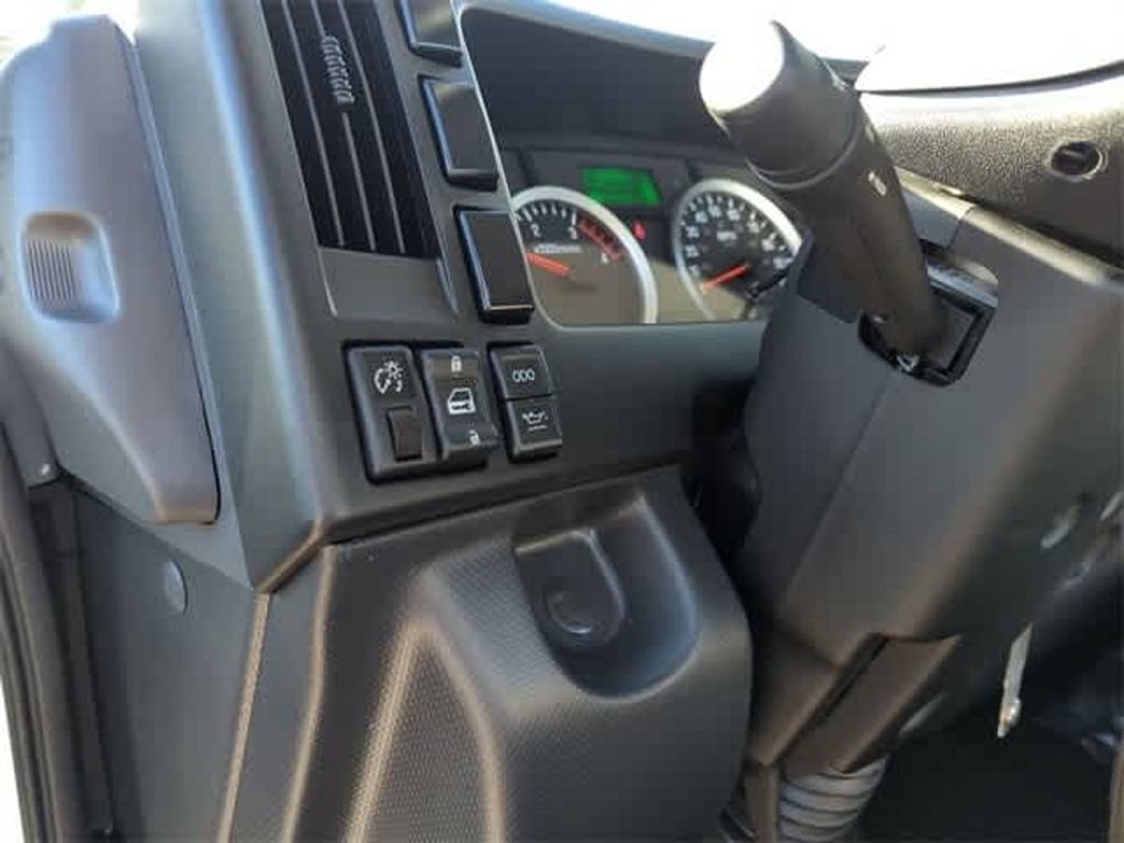 Used 2024 Chevrolet Low Cab Forward 4500 XD RWD image 60