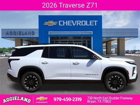 New 2026 Chevrolet Traverse Z71 w/ Enhanced Driving Package AWD/4WD image 2