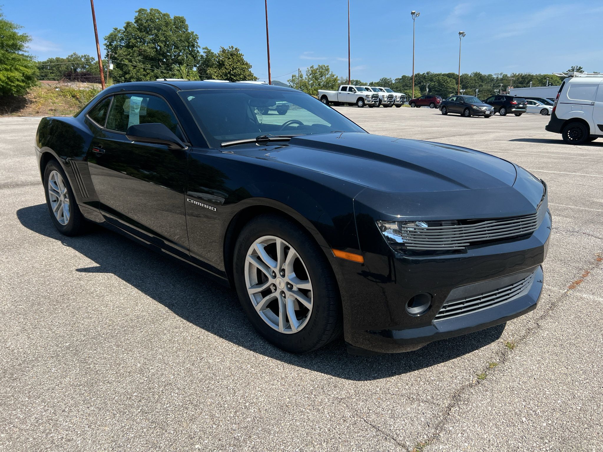 Used 2015 Chevrolet Camaro LT RWD image 1