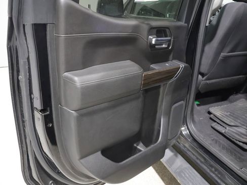 Used 2020 Chevrolet Silverado 1500 RST w/ True North Edition AWD/4WD image 19