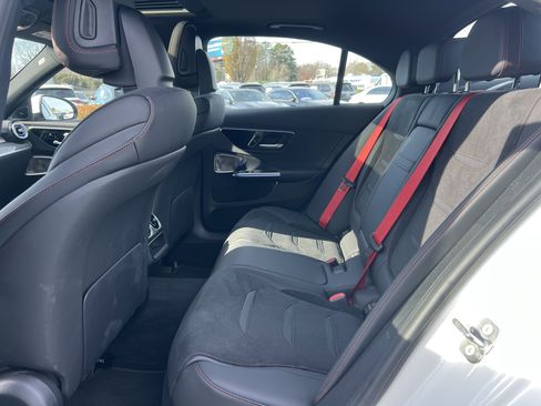 Certified 2025 Mercedes-Benz C 43 AMG 4MATIC Sedan image 32