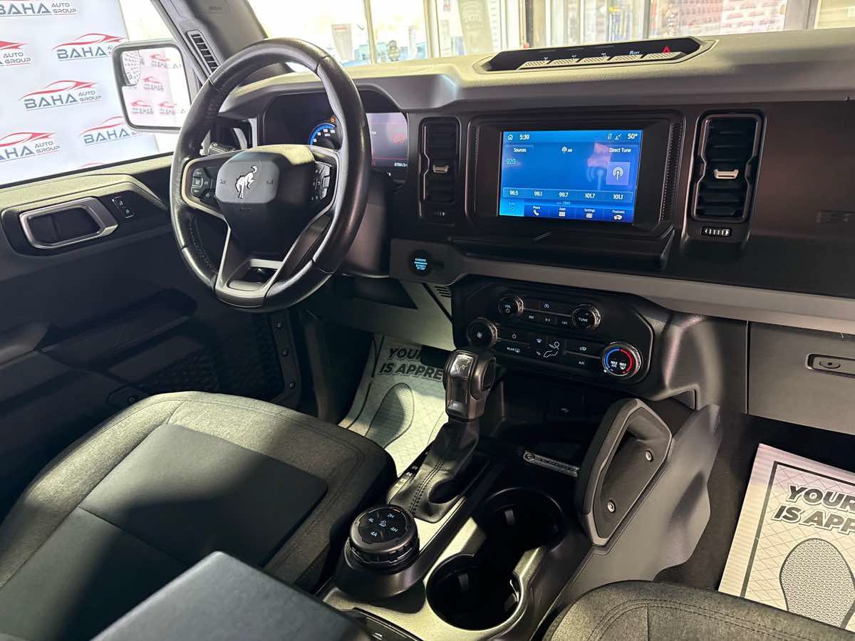 Used 2022 Ford Bronco Big Bend w/ Sasquatch Package AWD/4WD image 53