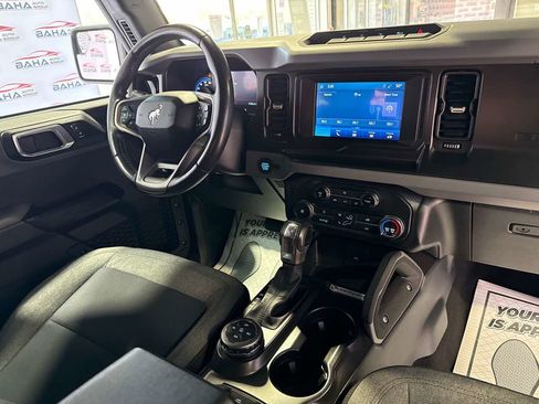 Used 2022 Ford Bronco Big Bend w/ Sasquatch Package image 53