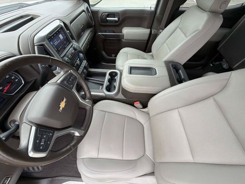 Certified 2021 Chevrolet Silverado 1500 LTZ AWD/4WD image 3