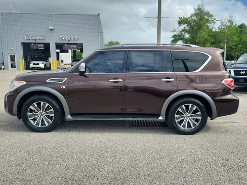 Used 2019 Nissan Armada SL w/ Premium Package AWD/4WD image 10