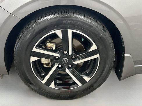 Used 2024 Nissan Sentra SV w/ All-Weather Package image 27