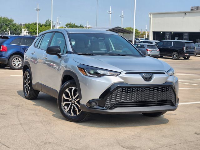 Used 2025 Toyota Corolla Cross AWD Hybrid image 2