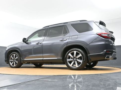 Used 2023 Honda Pilot Elite image 54