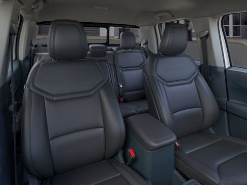 New 2025 Ford Maverick Lariat w/ Black Appearance Package image 10