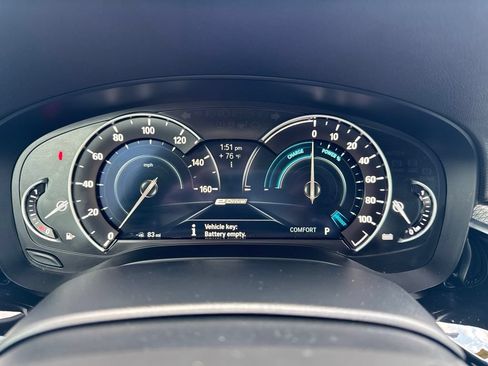 Used 2018 BMW 530e RWD image 15