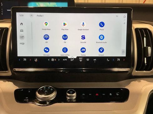 Used 2025 Ford Expedition Active image 20