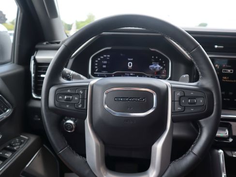 Used 2023 GMC Sierra 1500 Denali AWD/4WD image 14