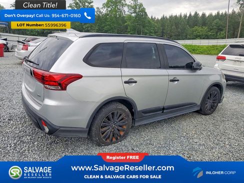 Used 2020 Mitsubishi Outlander FWD image 4
