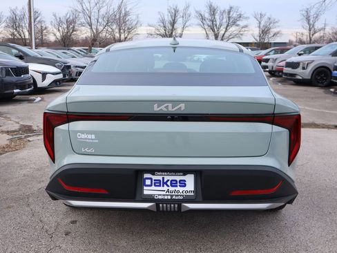 New 2025 Kia K4 LXS image 6