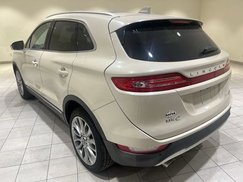 Used 2018 Lincoln MKC Reserve FWD image 3