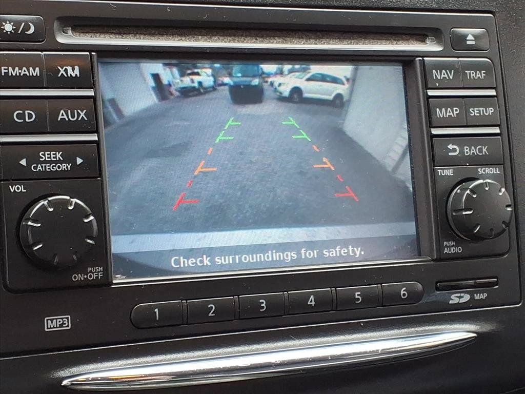 Used 2012 Nissan Rogue SV w/ Premium Pkg FWD image 10