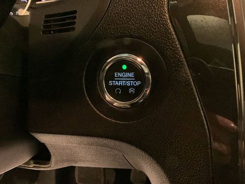 Certified 2017 Ford Explorer XLT w/ Equipment Group 202A image 39