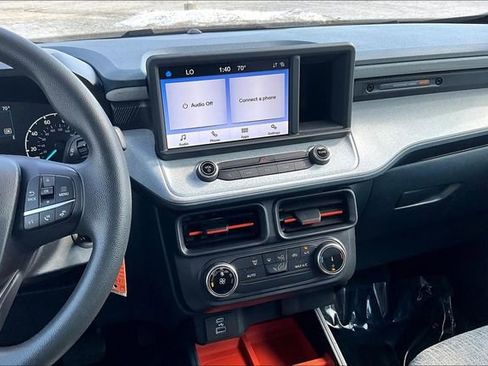 Used 2022 Ford Maverick XLT image 6