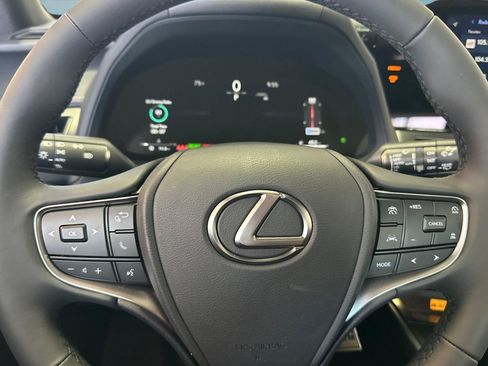 New 2026 Lexus UX 300h AWD image 11