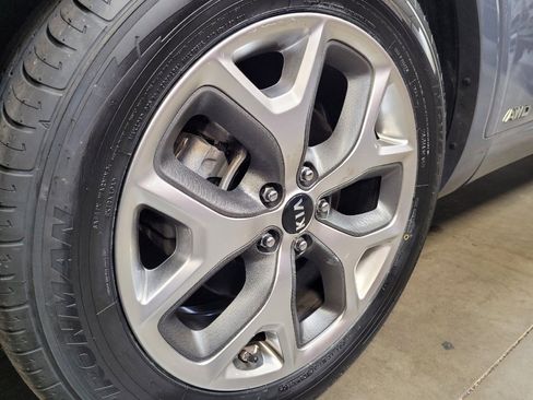 Used 2020 Kia Sorento SX AWD/4WD image 31