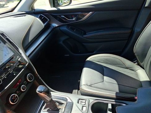 Used 2019 Subaru Crosstrek 2.0i Limited w/ Moonroof Package w/Navigation AWD/4WD image 32